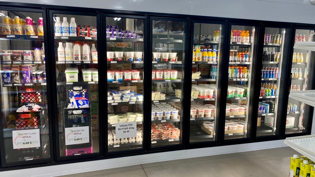 Woodstock Grocers | 754 Pavey St, Woodstock, ON N4S 2L8, Canada | Phone: (519) 539-6000