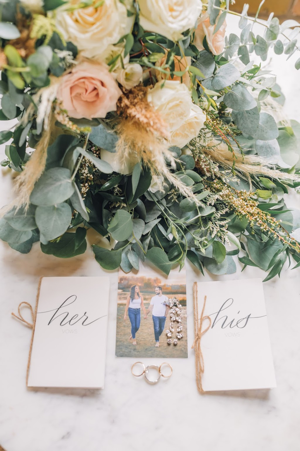 Lyric Flowers | 123 Queen St E, St. Marys, ON N4X, Canada | Phone: (519) 284-0808