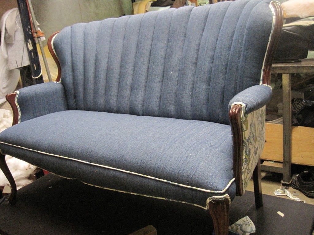 Factory Mattress and Custom Upholstery | 1650 Bayly St, Pickering, ON L1W 1L9, Canada | Phone: (905) 837-0288