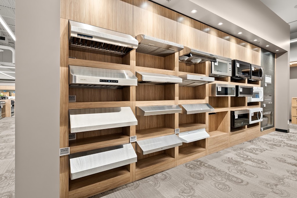 Trail Appliances - Abbotsford | 34314 Marshall Rd #101, Abbotsford, BC V2S 1L9, Canada | Phone: (604) 851-2334