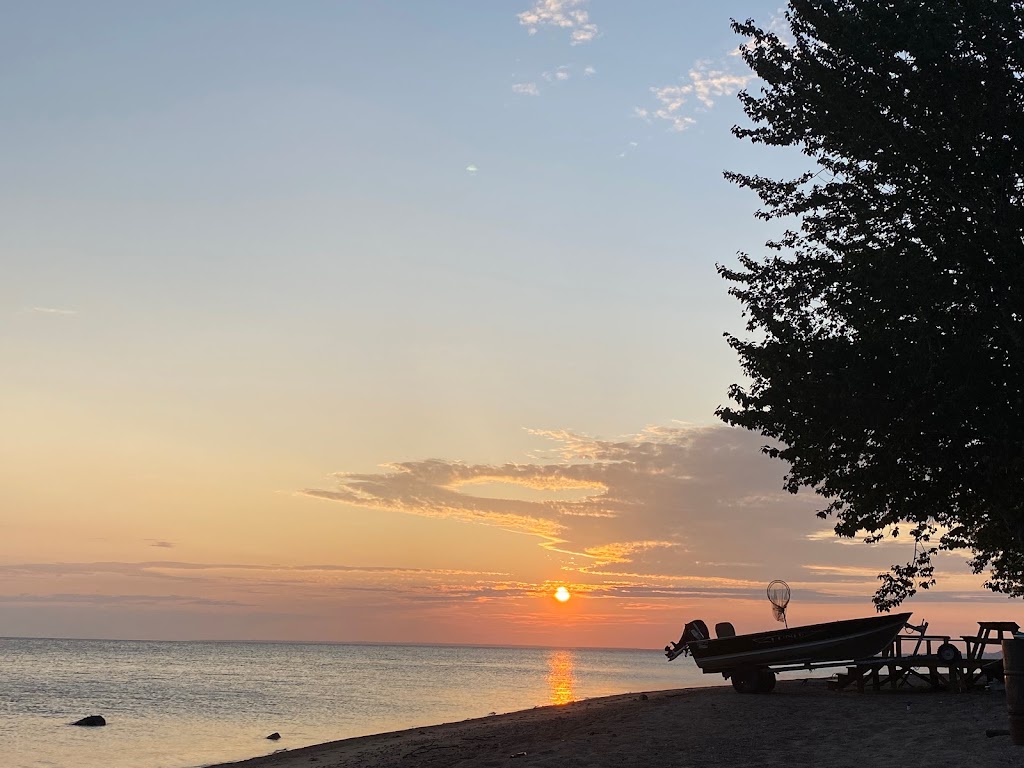 Camping Plage Blanchet | 121 QC-169, Desbiens, QC G0W 1N0, Canada | Phone: (418) 346-5436