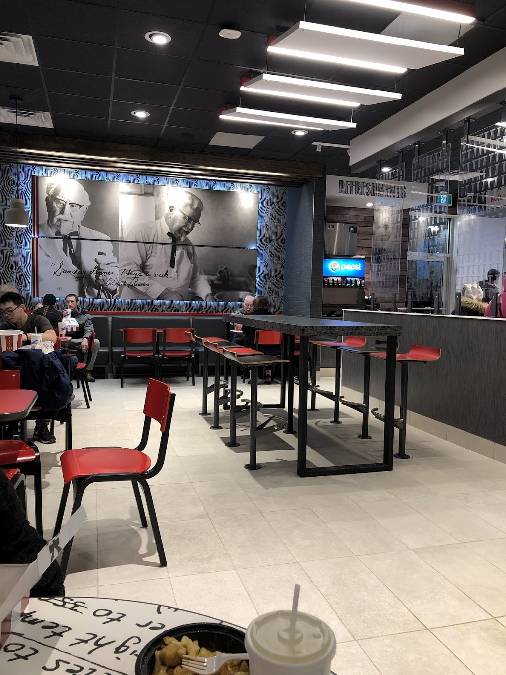 KFC | 160 Queensway East, Simcoe, ON N3Y 2N6, Canada | Phone: (226) 401-3825