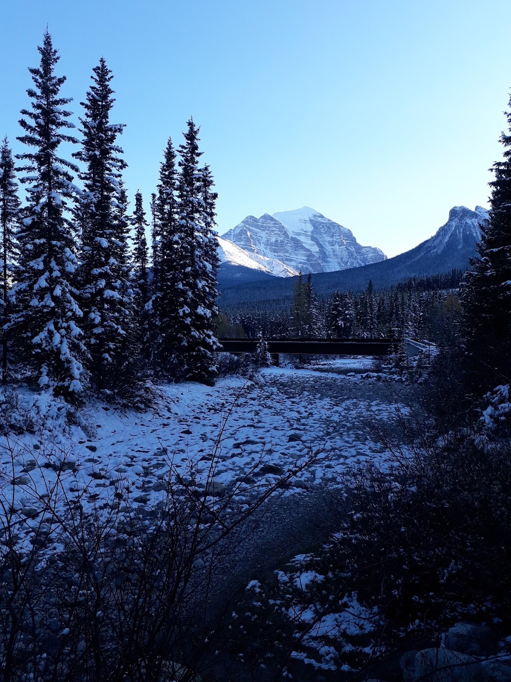 Outpost Pub | 200 Pipestone Rd, Lake Louise, AB T0L 1E0, Canada | Phone: (403) 522-3989