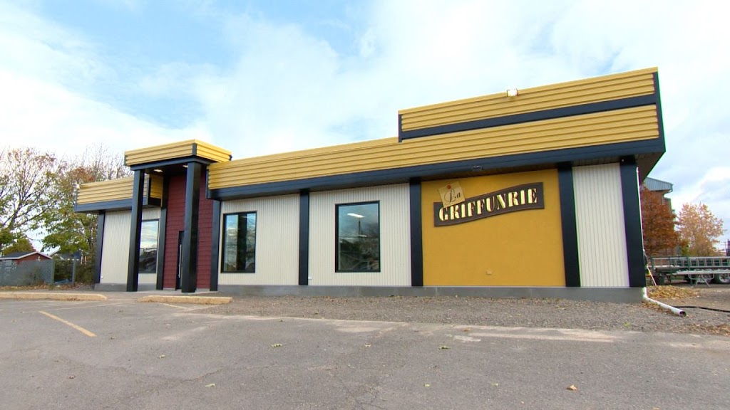 La Griffunrie St-Jean-Port-Joli | 371 Route de lÉglise, Saint-Jean-Port-Joli, QC G0R 3G0, Canada | Phone: (418) 598-6600