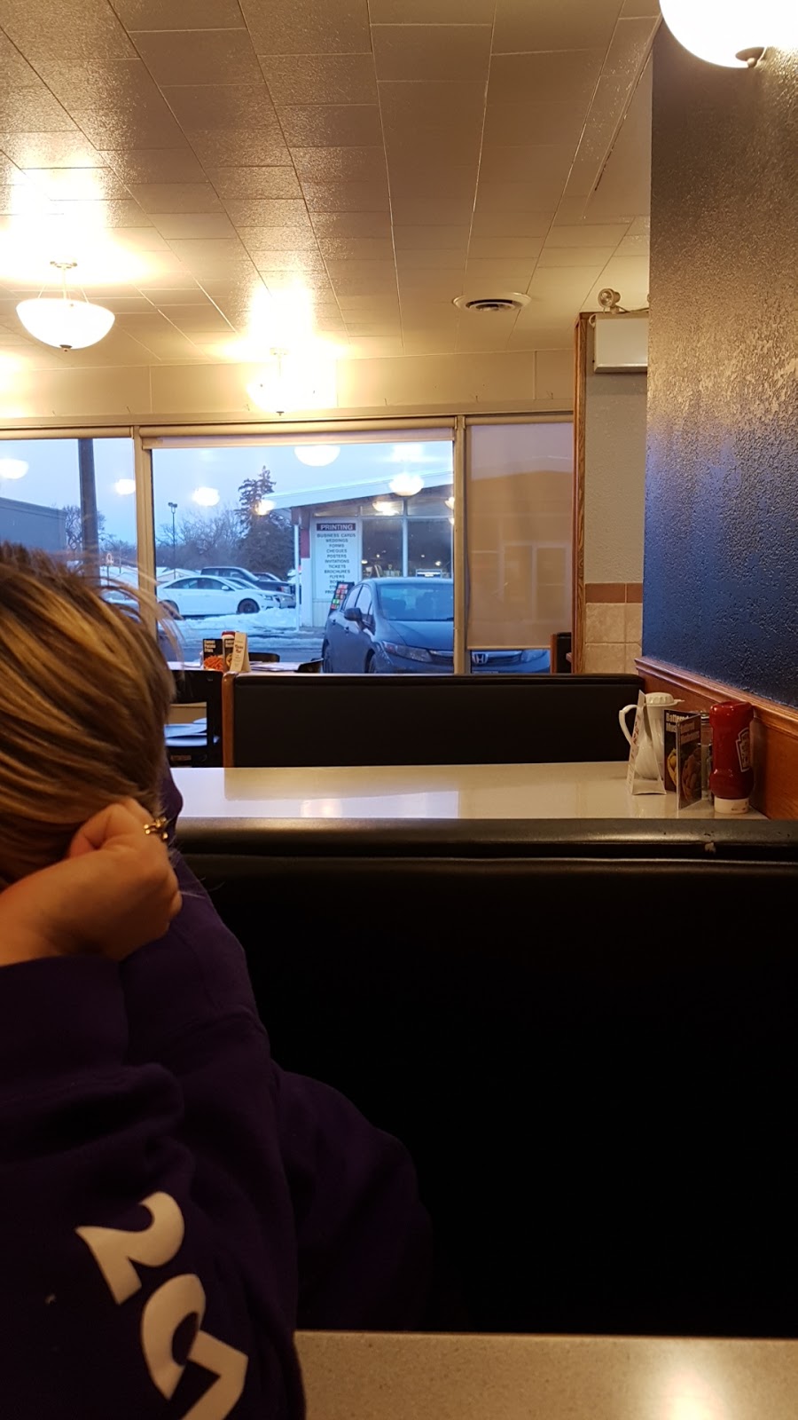 Chicken Chef | 22 1 St SW, Carman, MB R0G 0J0, Canada | Phone: (204) 745-2031
