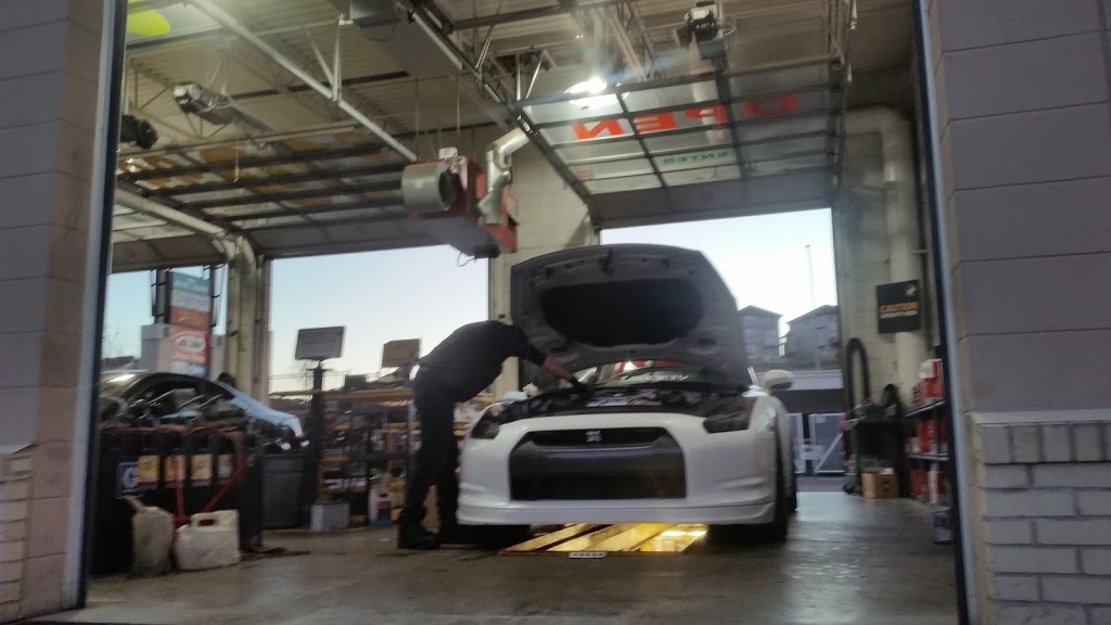 Jiffy Lube | 12600 Symons Valley Rd NW, Calgary, AB T3P 0A3, Canada | Phone: (403) 274-3422