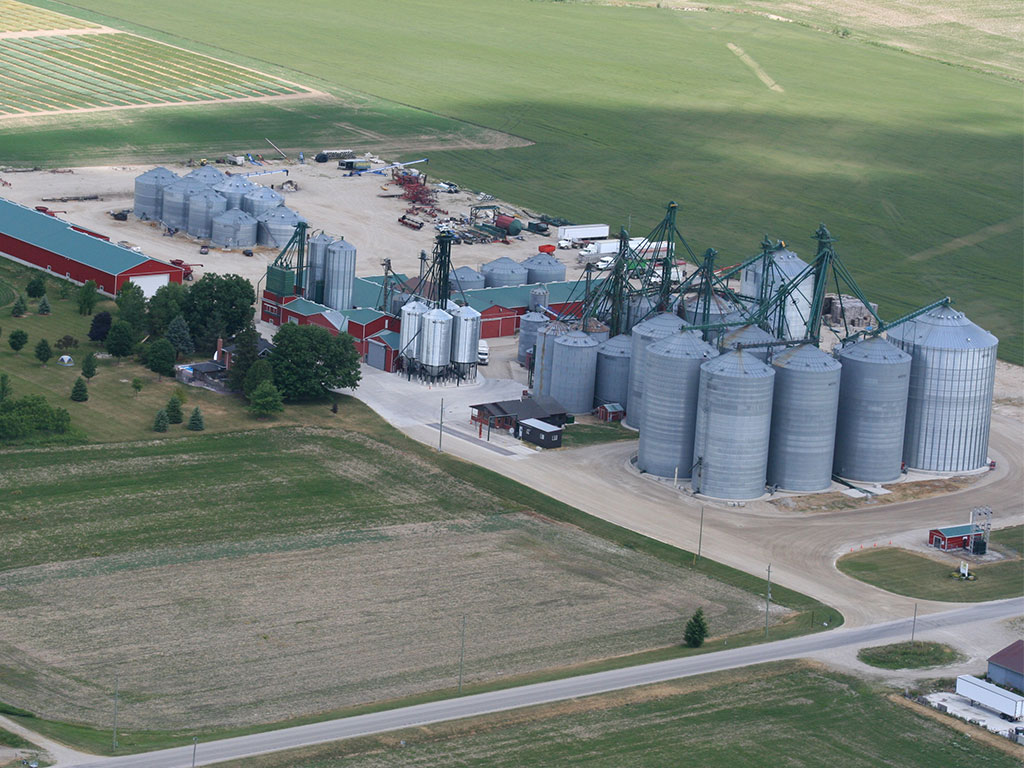 Palmerston Grain | 6178 5th Line, Palmerston, ON N0G 2P0, Canada | Phone: (519) 343-3526