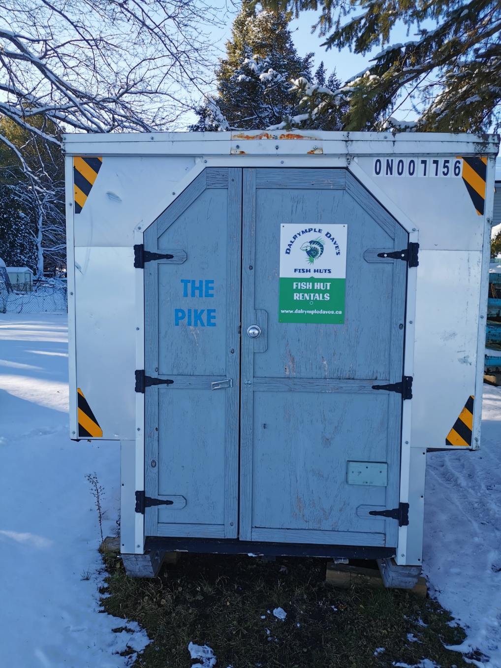 Dalrymple Daves FISH HUTS | 128 Fulsom Crescent, Orillia, ON L3V 6H5, Canada | Phone: (855) 923-3235