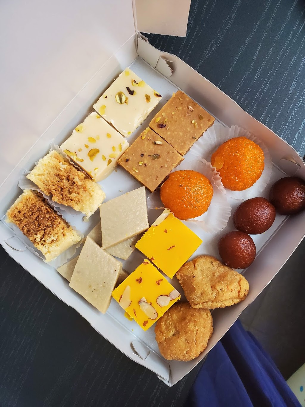 Tadka Spot | 2848 Ellesmere Rd, Scarborough, ON M1E 4B8, Canada | Phone: (416) 208-7776