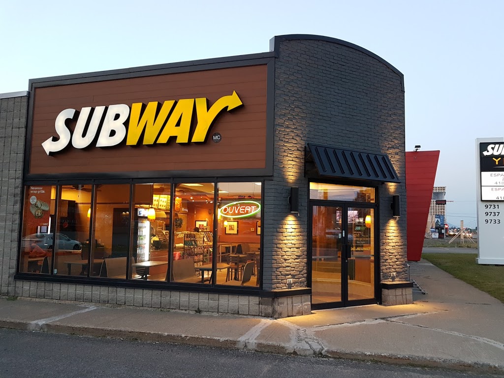 Restaurant SUBWAY | 9731 Boulevard Sainte-Anne, Sainte-Anne-de-Beaupré, QC G0A 3C0, Canada | Phone: (418) 827-3299