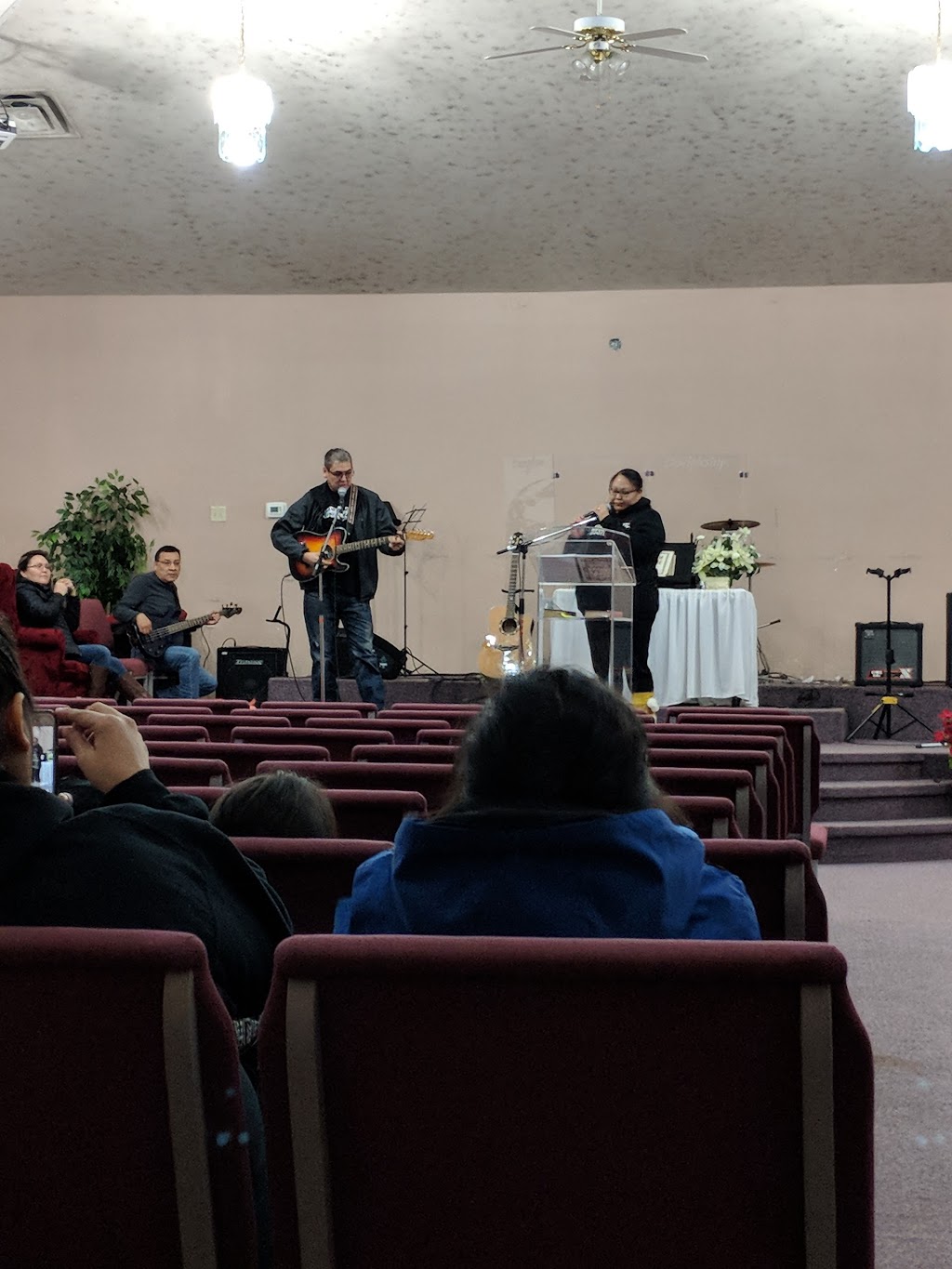 Deliverance Centre | 1831 Selkirk Ave, Winnipeg, MB R2R 2A9, Canada | Phone: (204) 632-5551