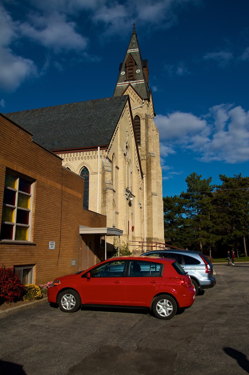Waterford United Church | 135 Main St S, Waterford, ON N0E 1Y0, Canada | Phone: (519) 443-5261