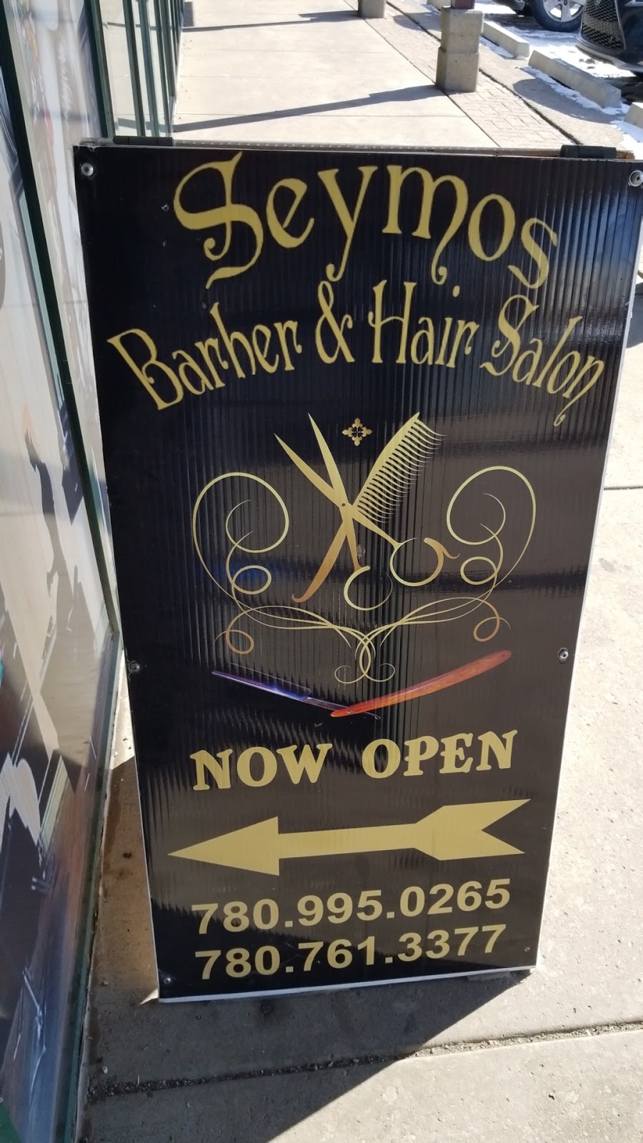 Seymos Barber & Hair Salon | 12560 132 Ave NW, Edmonton, AB T5L 3P9, Canada | Phone: (780) 761-3377