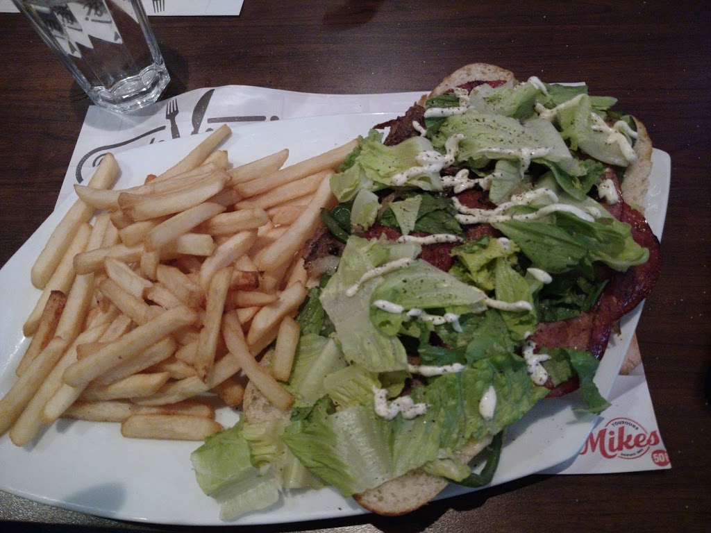 Mikes | 1116 Boulevard Vachon N, Sainte-Marie, QC G6E 1N7, Canada | Phone: (418) 387-4611