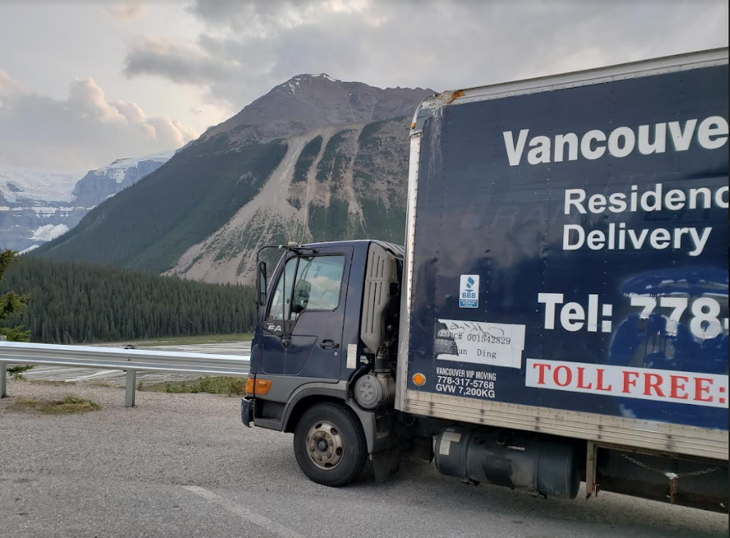 Vancouver VIP moving | 7962 Willard St, Burnaby, BC V3N 2W7, Canada | Phone: (800) 321-3536