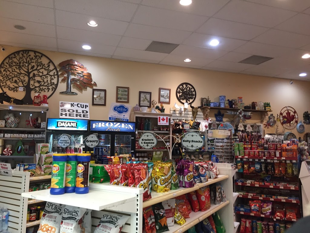 Country Store | 430 Pine St, Waubaushene, ON L0K 2C0, Canada