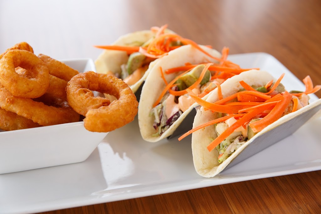 Runway 29 Restaurant Bar Pub | 11312 109 St NW, Edmonton, AB T5G 2T7, Canada | Phone: (780) 479-2042
