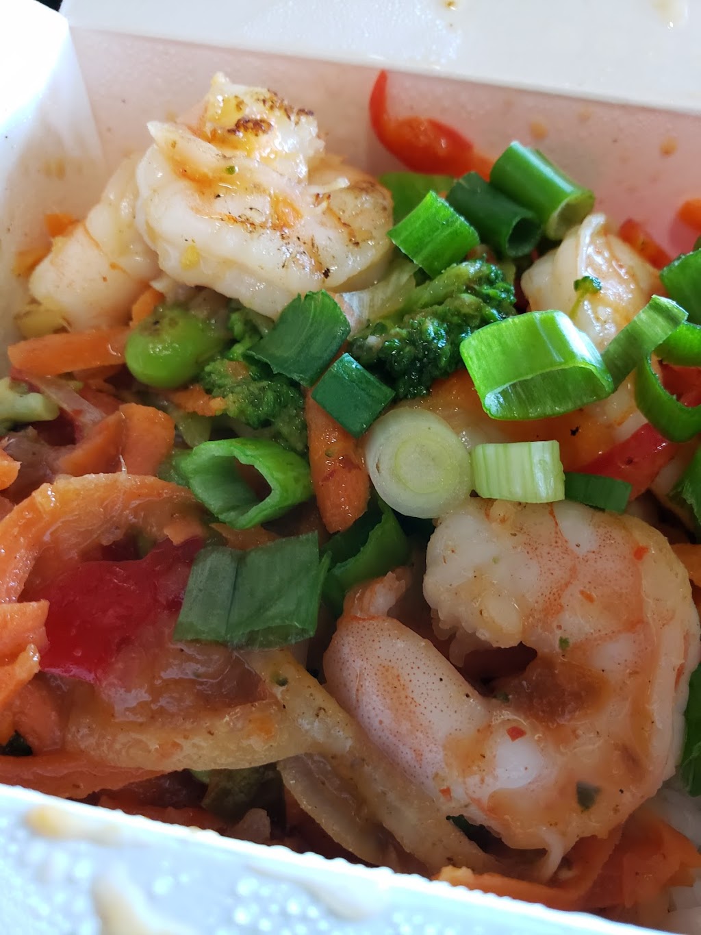 Thaïzone | 330 Dieppe Blvd, Dieppe, NB E1A 6P8, Canada | Phone: (506) 855-3958