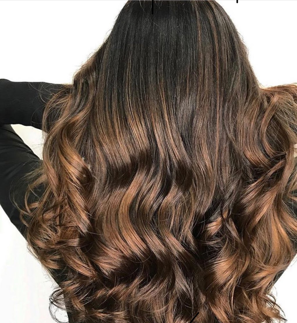 Scruples Hair Salon | 255 Glen Miller Rd Unit 17, Trenton, ON K8V 5P8, Canada | Phone: (613) 392-3228
