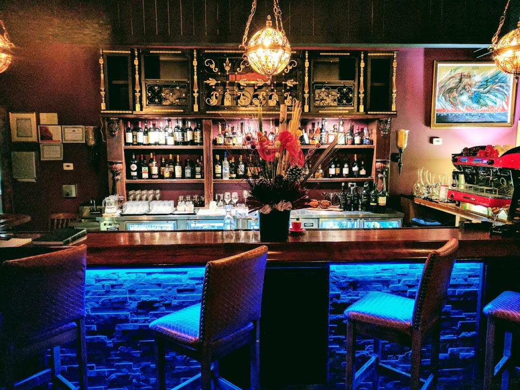 Vino Restaurant And Lounge Oakville | 3420 Rebecca St, Oakville, ON L6K 6W2, Canada | Phone: (905) 825-8466