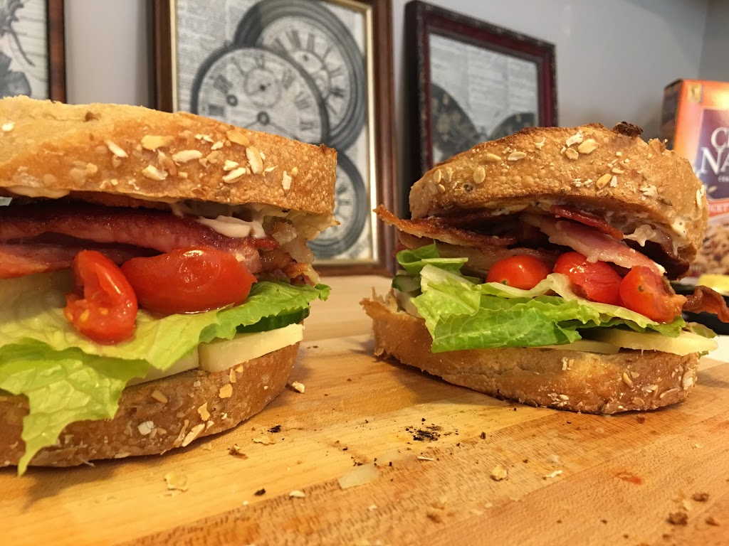 Harrington Lane Farms Village Shop | 17 Main St S, Waterdown, ON L0R 2H0, Canada | Phone: (289) 895-8000