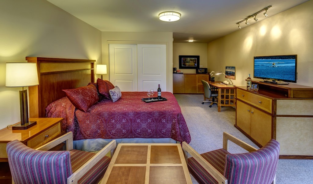 Discovery Inn | 1016 Guard St, Friday Harbor, WA 98250, USA | Phone: (360) 378-2000