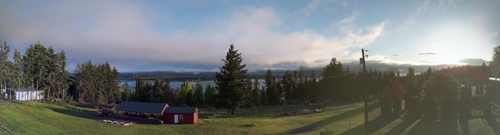 Sorrento Inn | 1277 Trans-Canada Hwy, Sorrento, BC V0E 2W0, Canada | Phone: (250) 675-2885