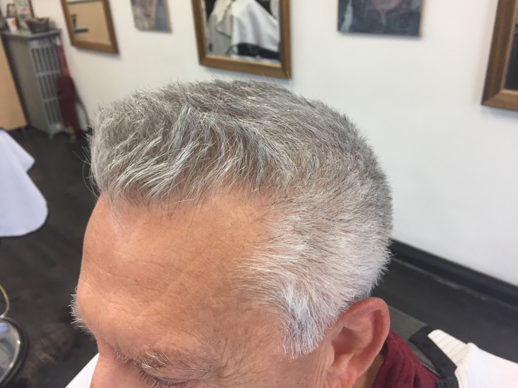 Tonys Barber Shop | 1649 Bayview Ave, East York, ON M4G 3C1, Canada | Phone: (416) 488-0226