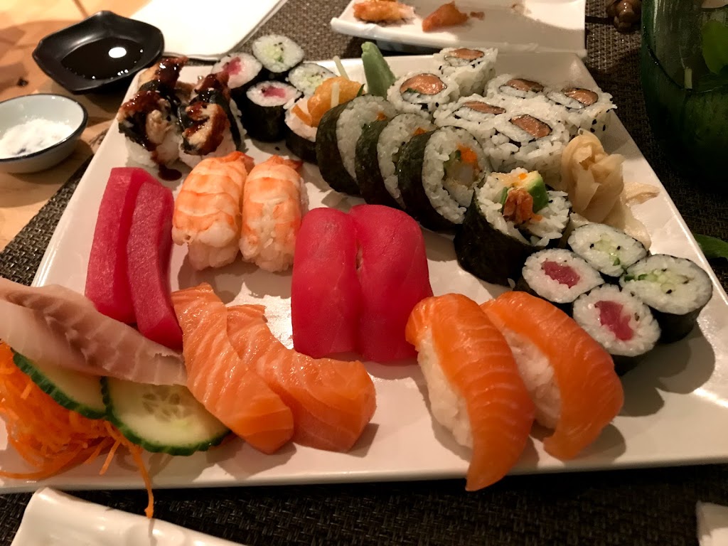 H2O Sushi | 475 Avenue Dumont #105, Dorval, QC H9S 5W2, Canada | Phone: (514) 633-6629