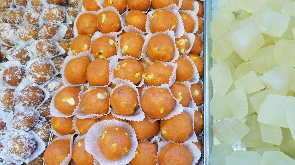 Bangali Sweets & Restaurant | 3300 McNicoll Ave Unit A/17, Scarborough, ON M1V 5J6, Canada | Phone: (416) 293-0606