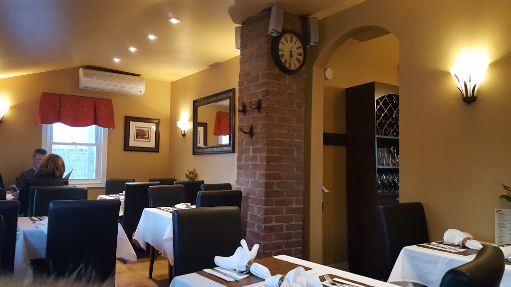 bijoys restaurant | 42 Temperance St, Aurora, ON L4G 2P7, Canada | Phone: (905) 727-7149