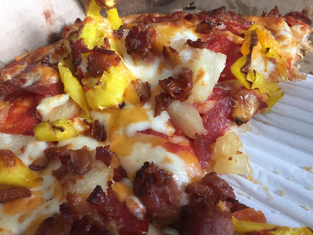 Toppers Pizza - Barrie Bryne Drive | 505 Bryne Dr, Barrie, ON L4N 9P7, Canada | Phone: (866) 454-6644