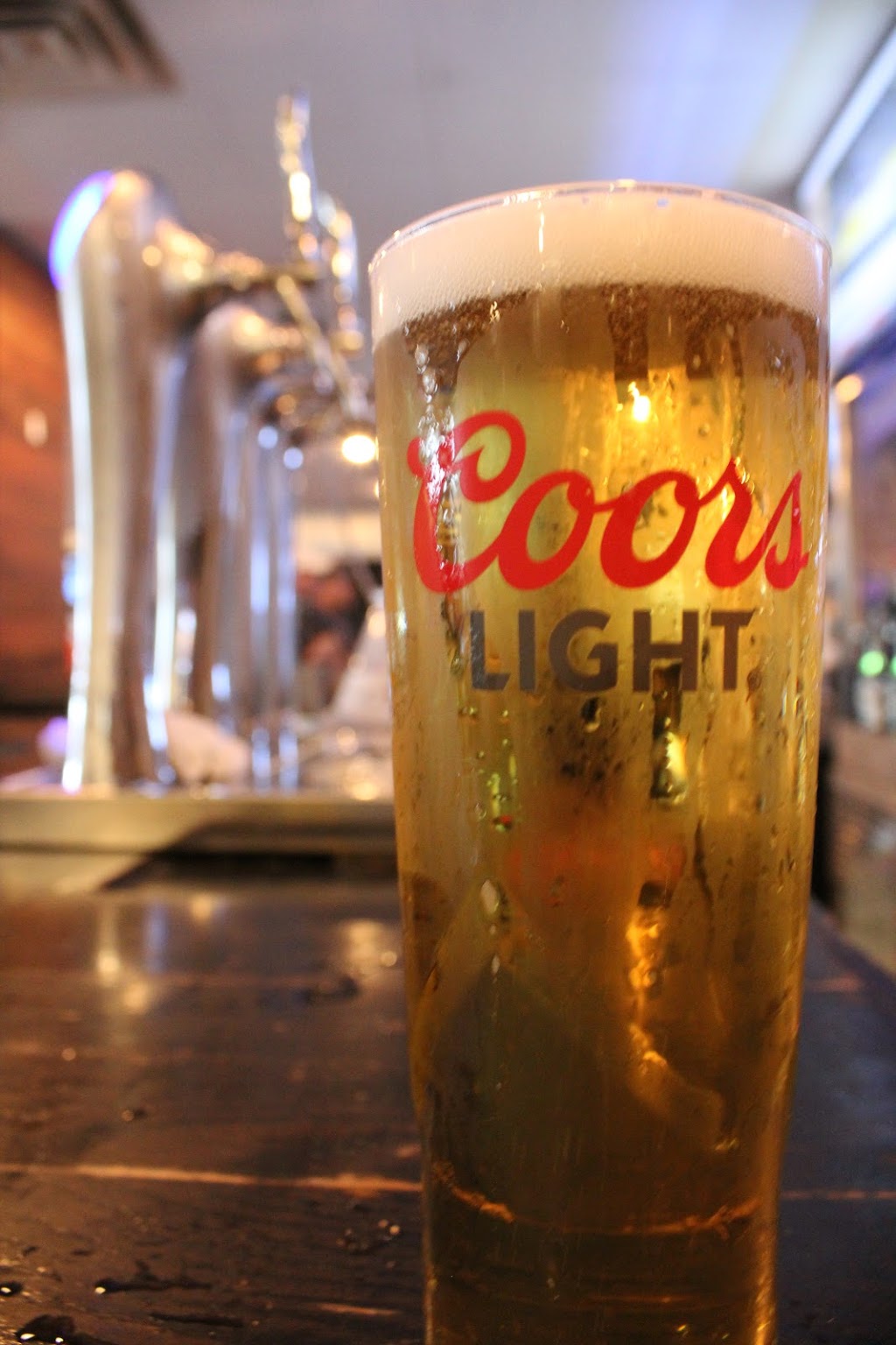 Careys Bar & Grill | 1569 Oxford St E, London, ON N5V 1W5, Canada | Phone: (519) 951-6886