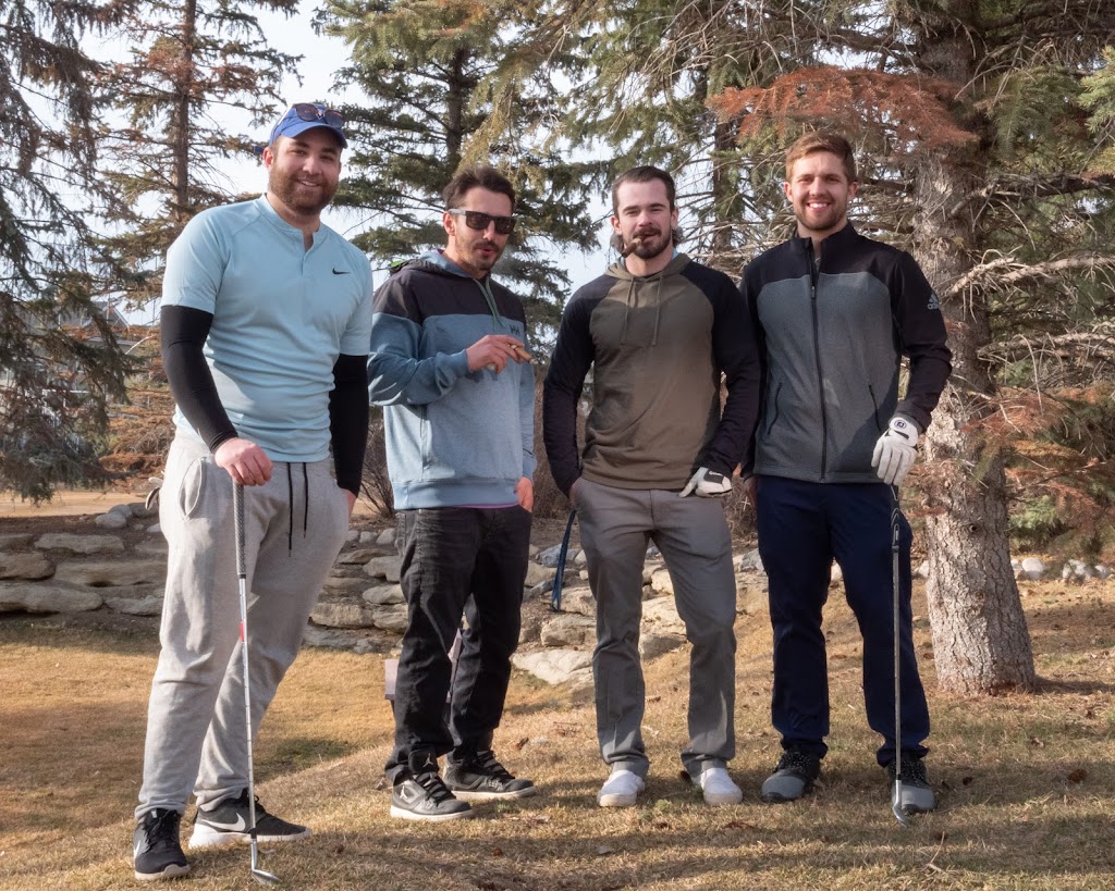 Eaglequest Golf Douglasdale | 7 Douglas Woods Dr SE, Calgary, AB T2Z 1K2, Canada | Phone: (403) 279-7913