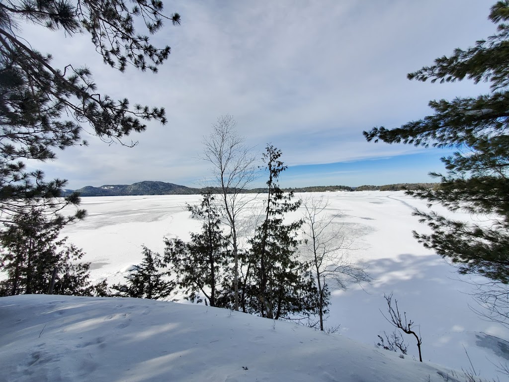 Parc Municipal la Biche | 34-10 Chemin de lÉglise, Notre-Dame-de-Pontmain, QC J0W 1S0, Canada | Phone: (819) 597-2424