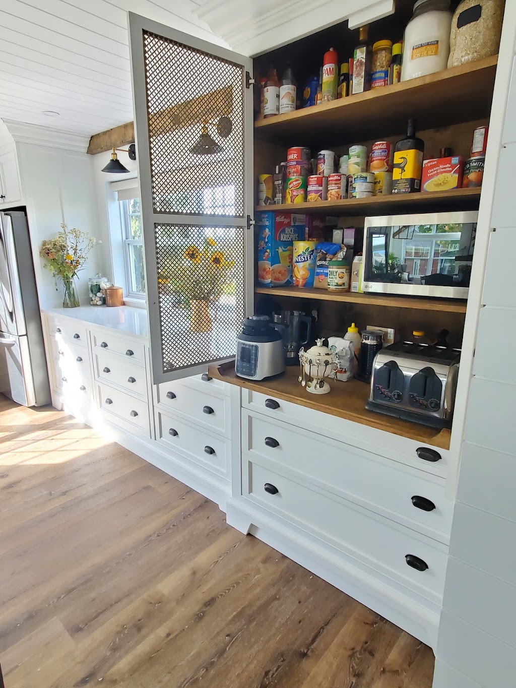 Antiquité Design | 16 Rue Poirier, Saint-Rosaire, QC G0Z 1K0, Canada | Phone: (819) 690-4457
