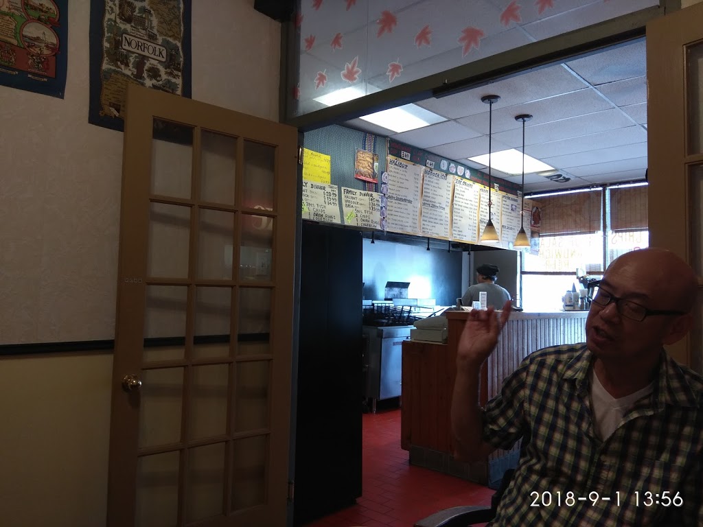 Leslie Valley Fish And Chips | 17830 Leslie St, Newmarket, ON L3Y 3E5, Canada | Phone: (905) 898-5967