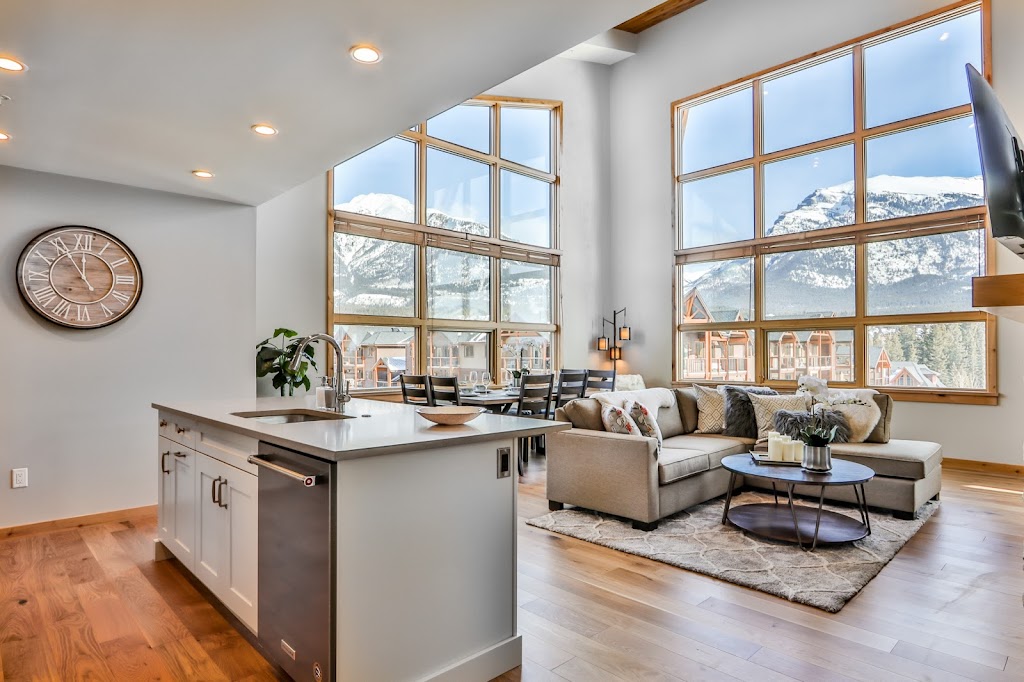 Canmore HD Photography | 239 Three Sisters Dr, Canmore, AB T1W 2M4, Canada | Phone: (403) 688-4009