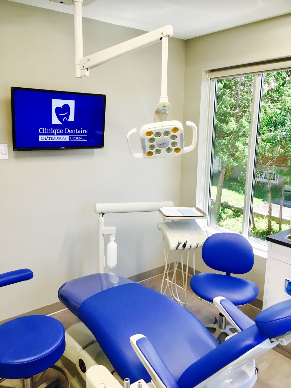 Dental Clinic Châteauguay | 57 Boulevard DAnjou, Châteauguay, QC J6J 2P9, Canada | Phone: (450) 692-8225