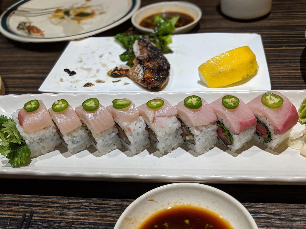 Sushi Han | restaurant | 8180 No 2 Rd #182, Richmond, BC V7C 5J8, Canada | 6042711117 OR +1 604-271-1117