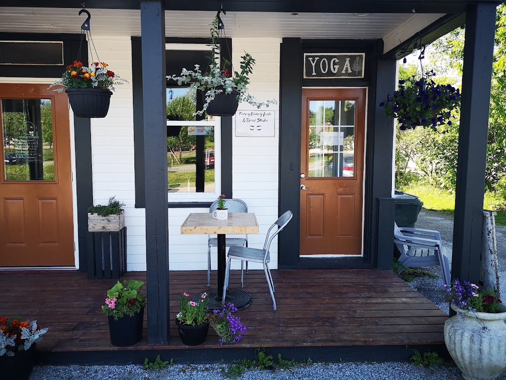 Station 33 Cafe & Yoga | 33 Railway Crescent, Hampton, NB E5N 5L2, Canada | Phone: (506) 832-1180