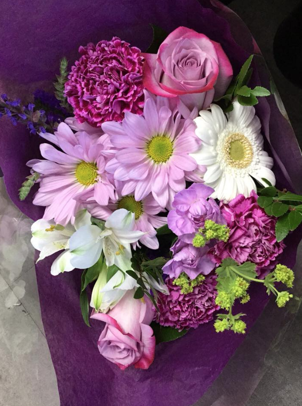 Elegant Expressions | 4119 17 Ave SE, Calgary, AB T2A 0T1, Canada | Phone: (403) 248-4850