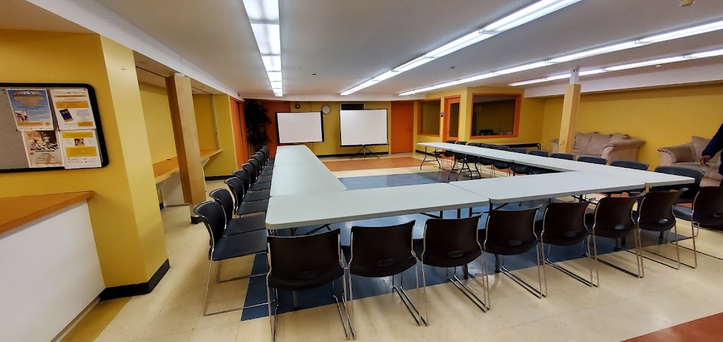 Richelieu-Vanier Community Centre | 300 Des, 300 Pères-Blancs Ave, Ottawa, ON K1L 7L5, Canada | Phone: (613) 560-6030