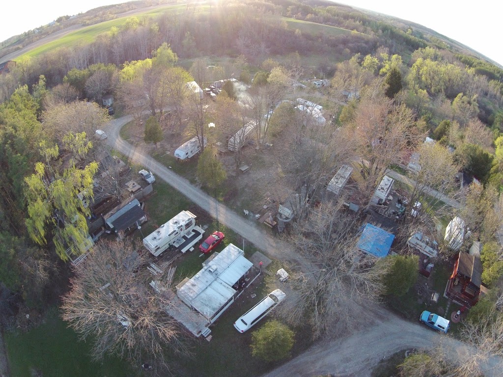 Alpine Country Trailer Park | 1174 Wilby Rd, St. Agatha, ON N0B 2L0, Canada | Phone: (519) 886-7420
