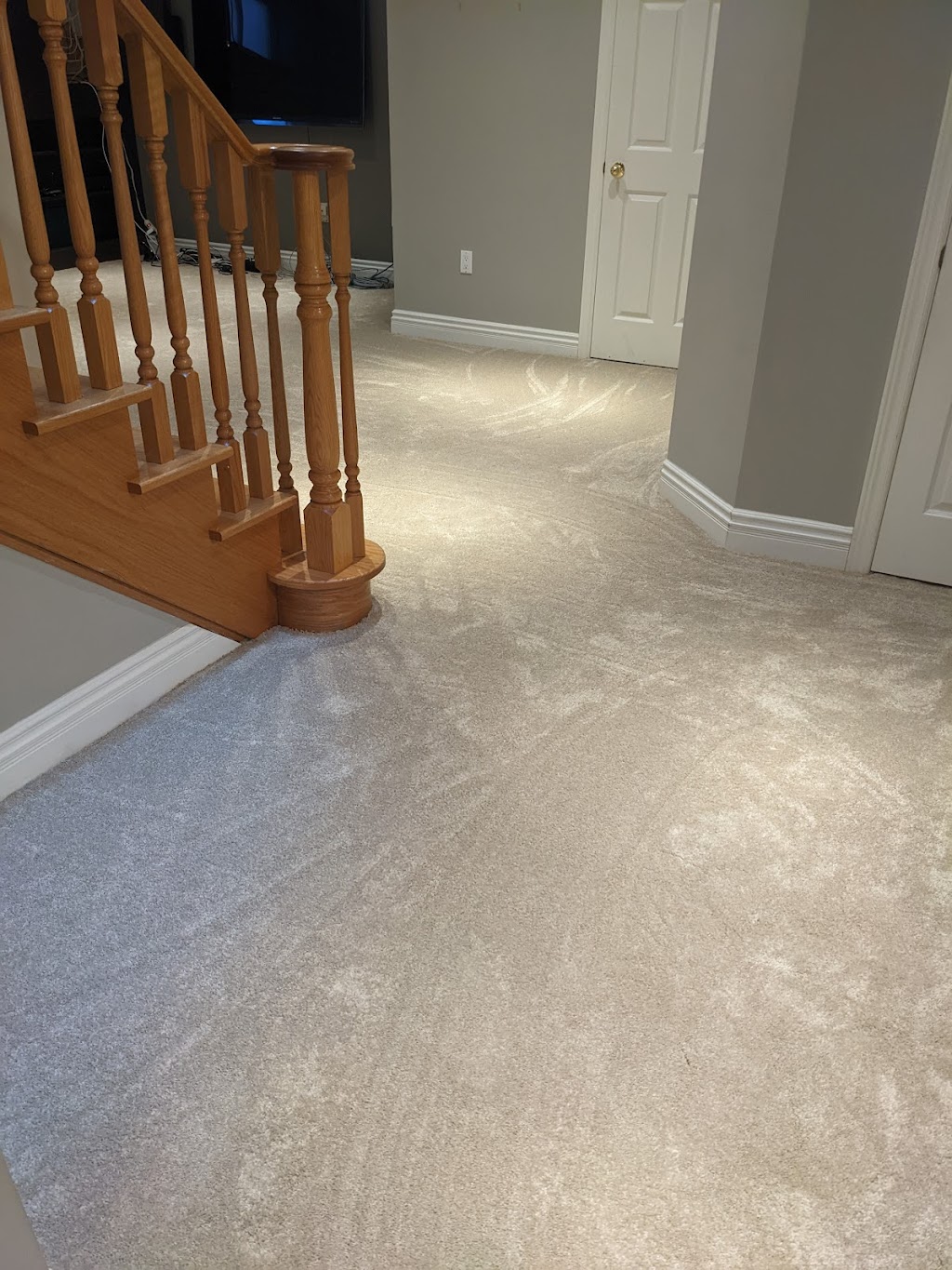 matas flooring | 506 Charrington Ave, Oshawa, ON L1G 7L8, Canada | Phone: (416) 688-2526