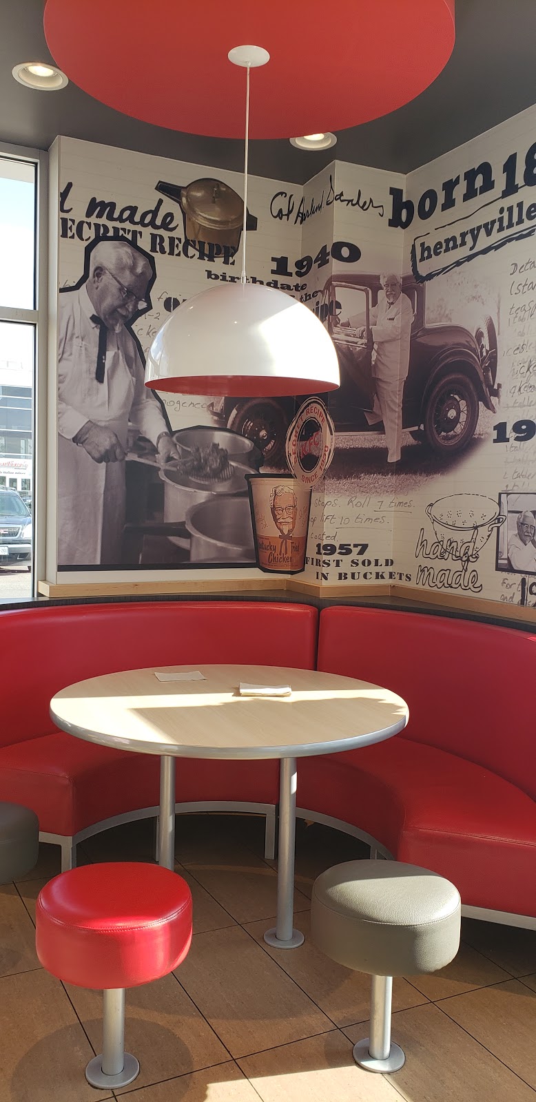 KFC | 829 Paramount Dr, Stoney Creek, ON L8J 0B4, Canada | Phone: (905) 578-5800
