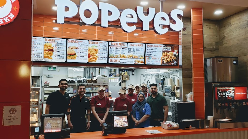 Popeyes Louisiana Kitchen | 240 Leighland Ave, Oakville, ON L6H 3H6, Canada | Phone: (905) 815-9666