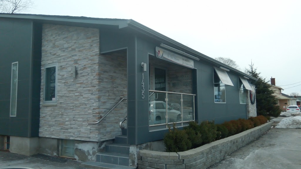 Woodroffe Chiropractic & Massage | 1435 Woodroffe Ave, Nepean, ON K2G 1W1, Canada | Phone: (613) 224-8543