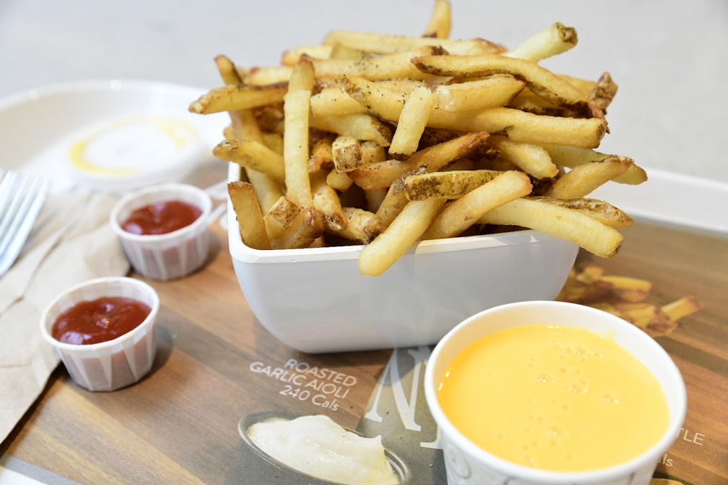 New York Fries - Scarborough TC | 300 Borough Dr Unit 721K, Scarborough, ON M1P 4P5, Canada | Phone: (416) 296-0197