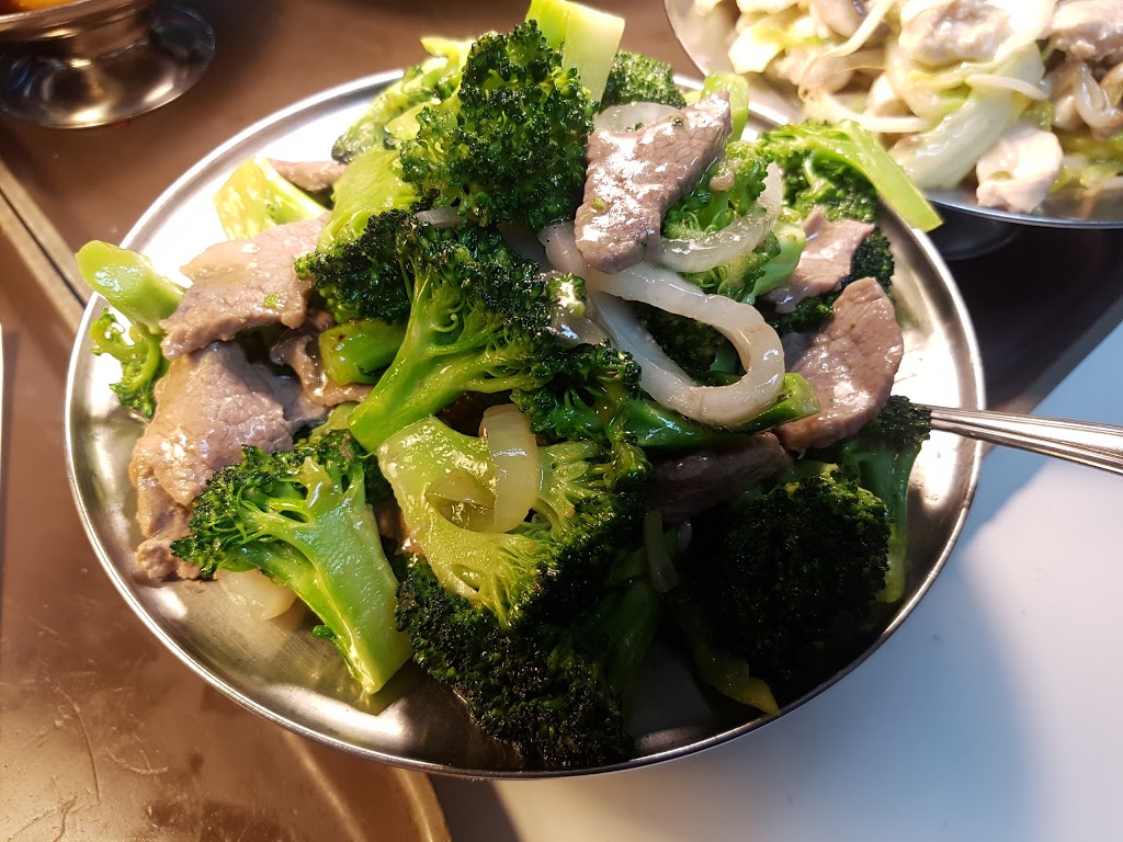 Chinese Express | 601 Arthur St W, Thunder Bay, ON P7E 5R6, Canada | Phone: (807) 475-8833